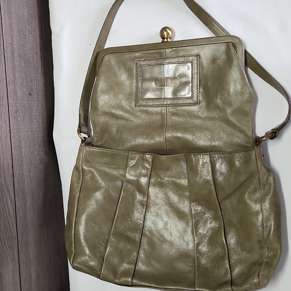 Hobo International Olive Green Leather Shoulder Bag - Picture 7 of 11